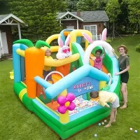 The Rabbit-themed Inflatable Castle
